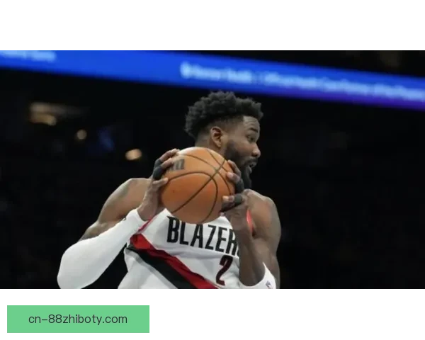 艾顿伤眼晒自拍雷迪克调侃海盗