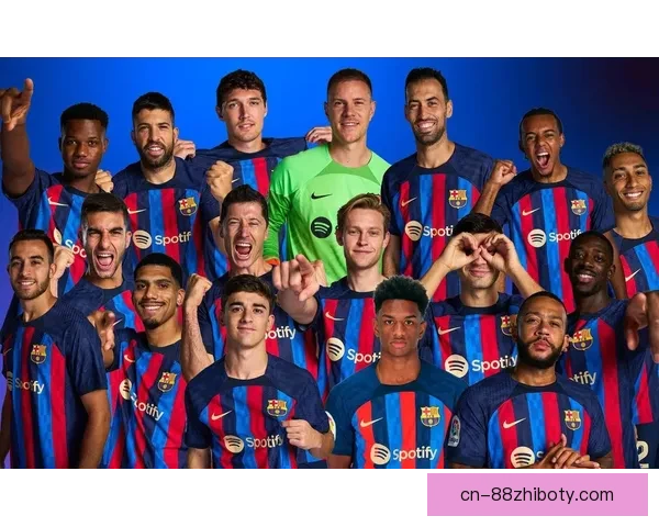 加拉塔萨雷追卡萨多球员想留巴萨