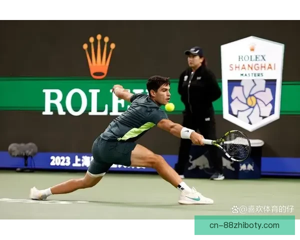 阿卡晋级教学赛追平博格纪录